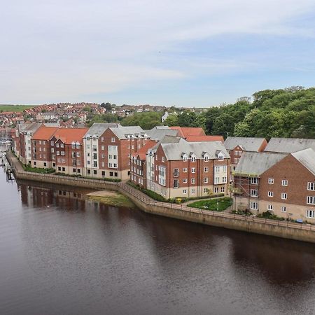 Heron'S Landing Whitby Exterior photo